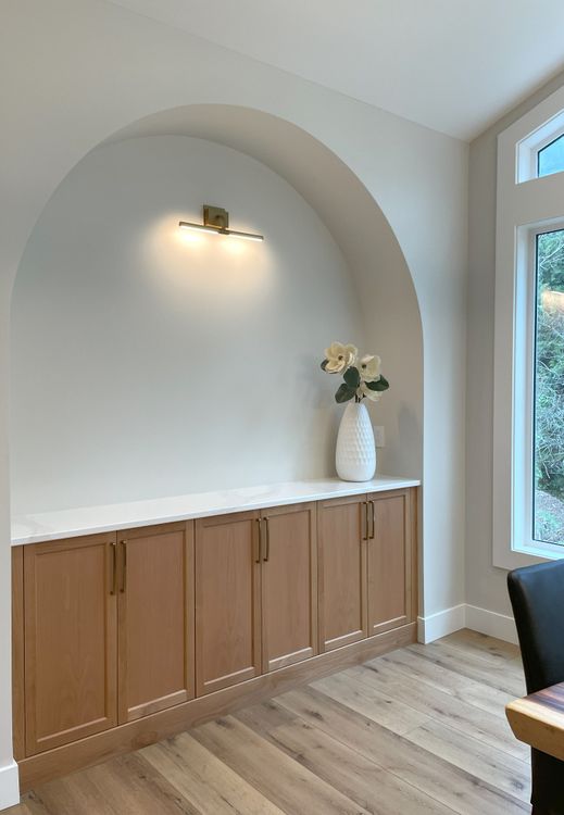 Dining hutch.jpg